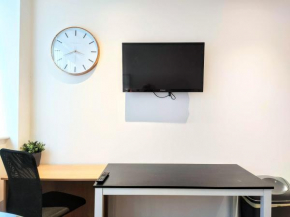 New Listing - Minimalist Studio in City Center Mcr